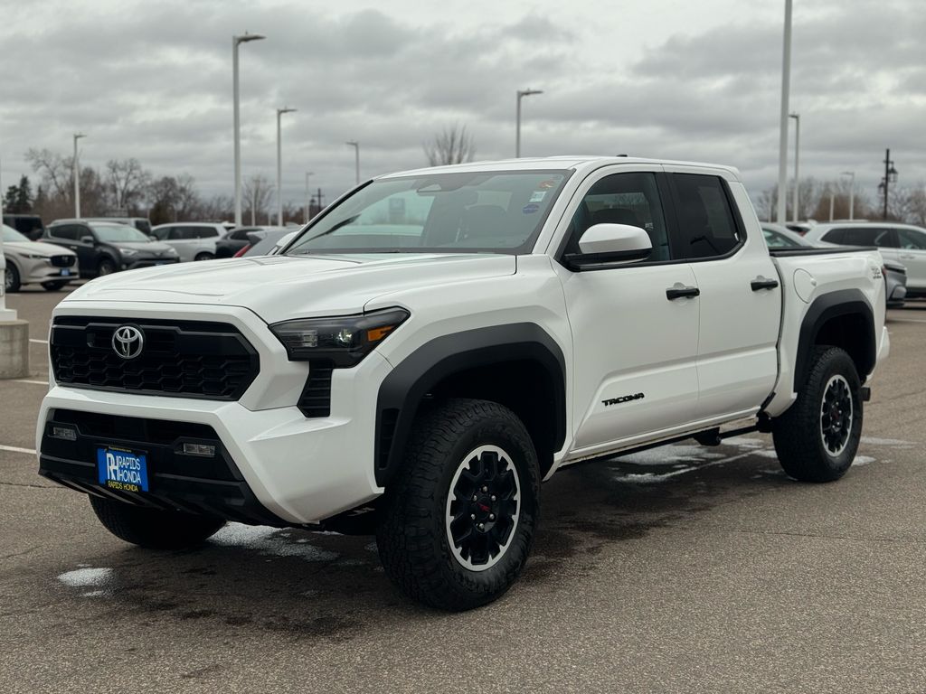 View vehicle photo 3