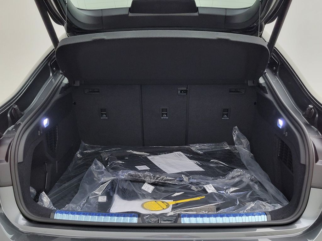 Thumbnail: 2026 Audi A5 - 9