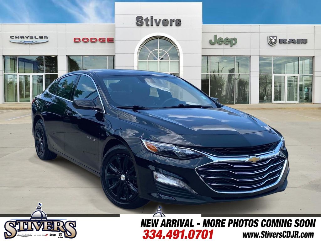 2023 Chevrolet Malibu LT with 1LT FWD