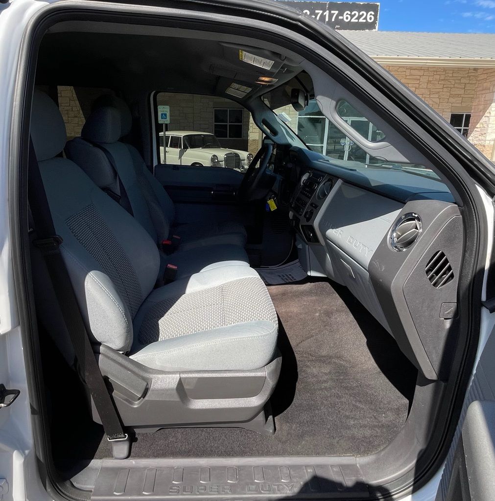 2016 Ford F-250SD XLT White at Emmons Autoplex