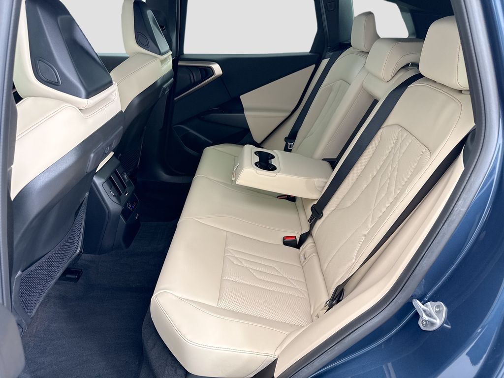 Thumbnail: 2025 BMW X3 - 20