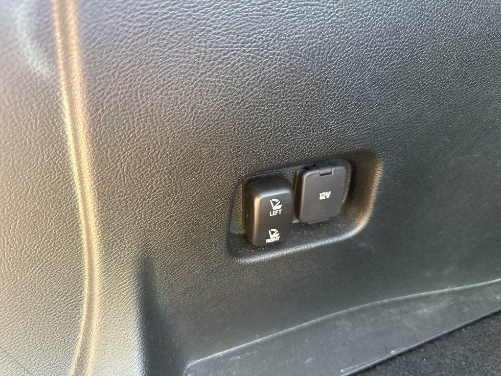 Used 2020 Black Ford Titanium image 10