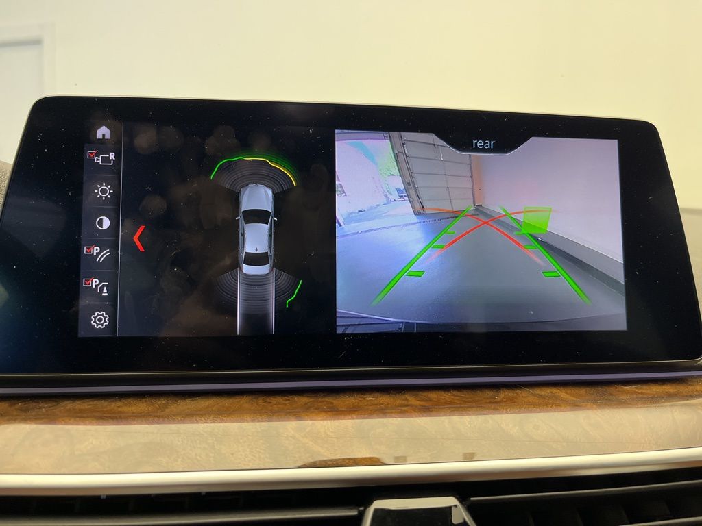 Thumbnail: 2019 BMW 5 Series - 18