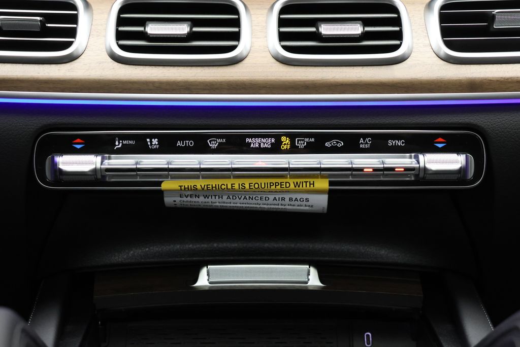 Thumbnail: 2026 Mercedes-Benz GLE - 27