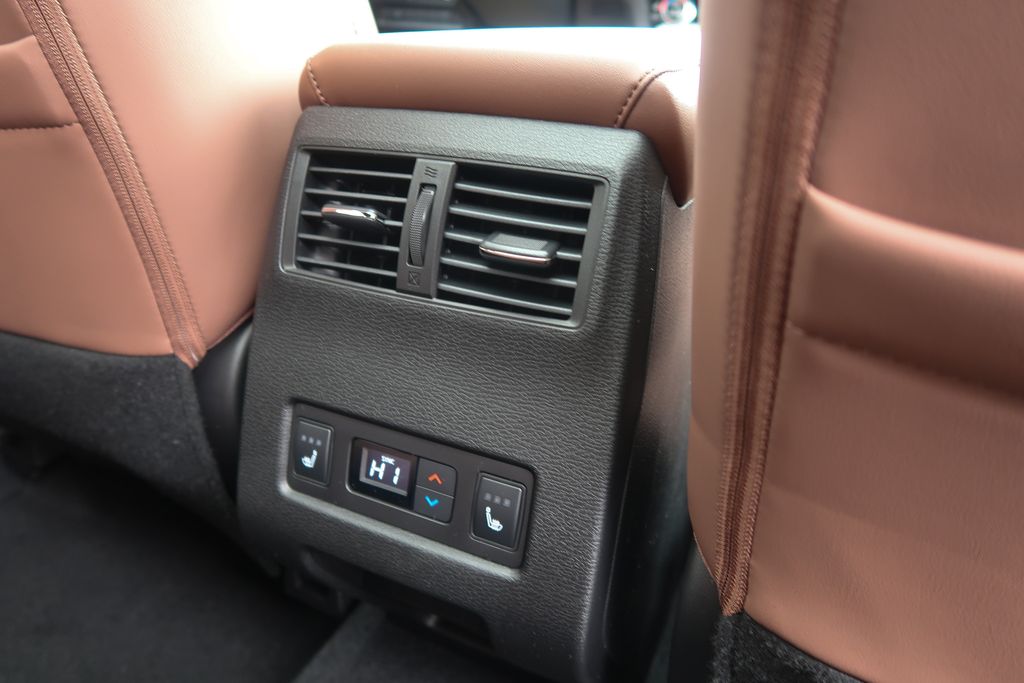 2026 Mitsubishi Outlander SEL 2.5 S-AWC