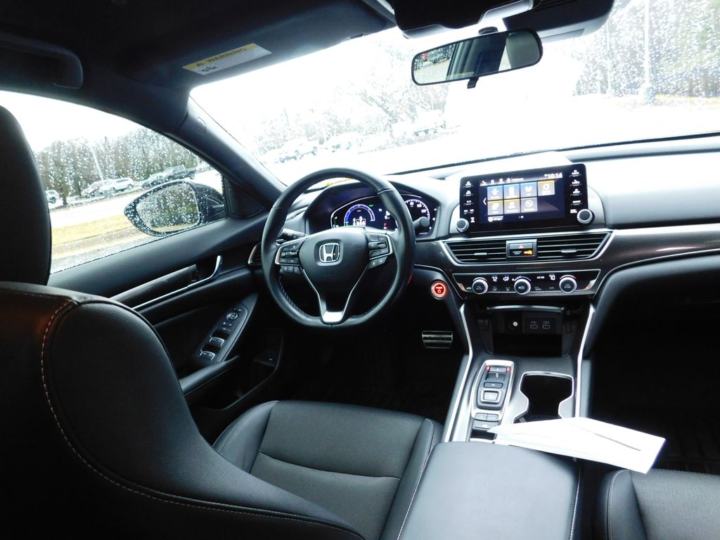 Thumbnail: 2022 Honda Accord - 6