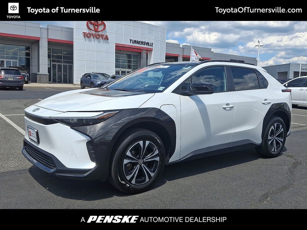 2024 Toyota bZ4X XLE -
                Turnersville, NJ