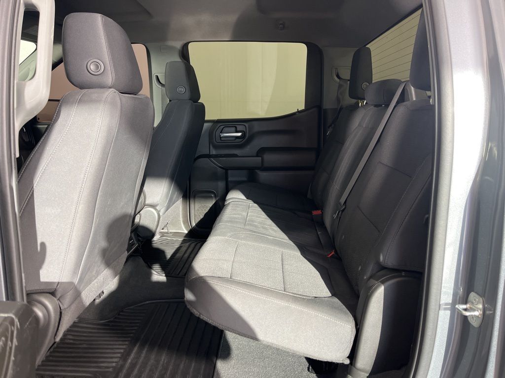 Thumbnail: 2021 Chevrolet Silverado 1500 - 19