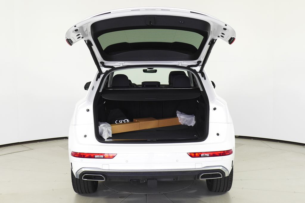 2023 Audi Q5 Premium 10