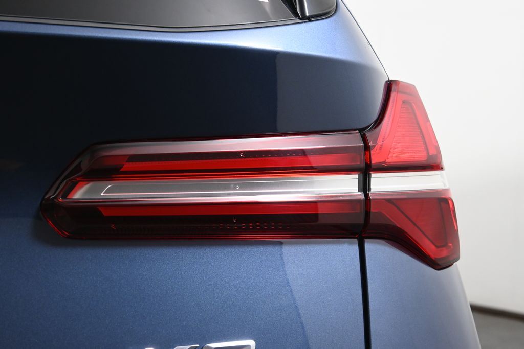 Thumbnail: 2026 BMW X3 - 13