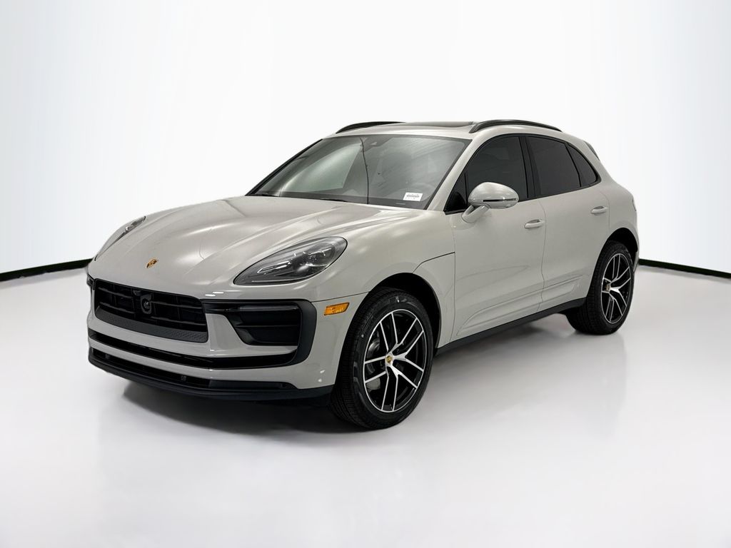 Thumbnail: 2026 Porsche Macan - 1