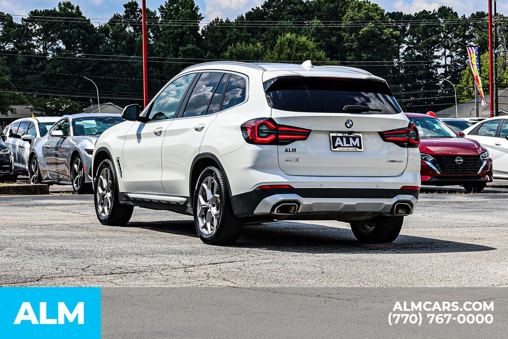 Used 2024 White BMW xDrive30i image 7