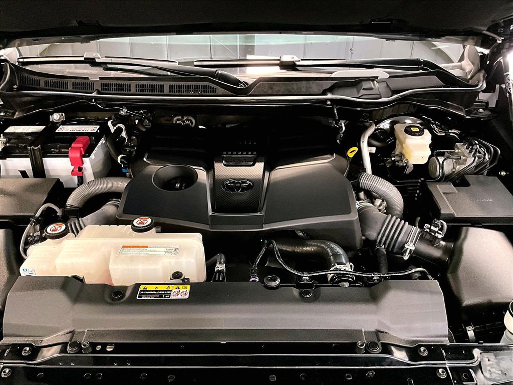2024 Toyota Tundra — photo 30