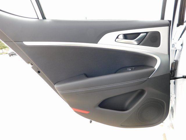New 2026 White Genesis 2.5T Prestige image 4