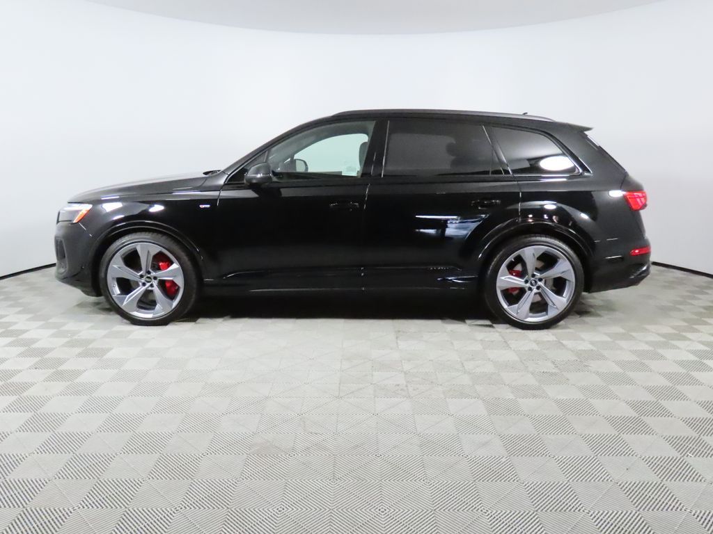 Thumbnail: 2026 Audi Q7 - 2
