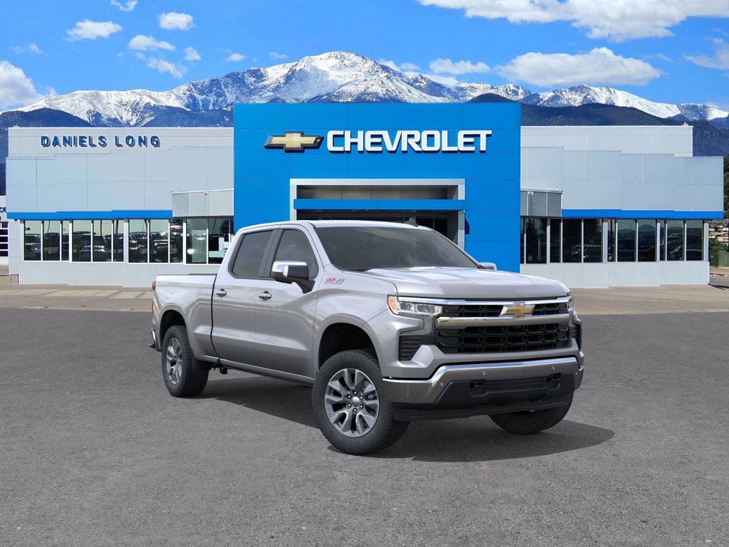 2026 Chevrolet Silverado 1500 LT Crew Cab 4WD