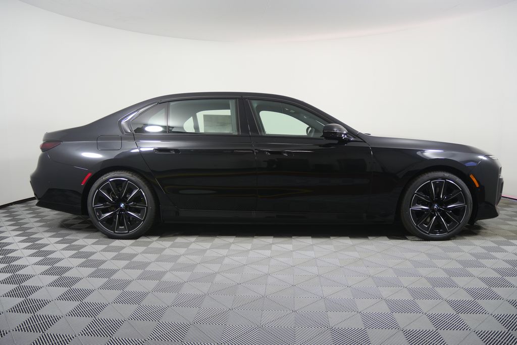 Thumbnail: 2026 BMW i7 - 2