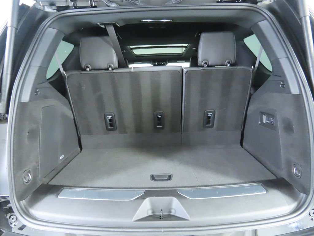 Thumbnail: 2025 Cadillac Escalade - 30