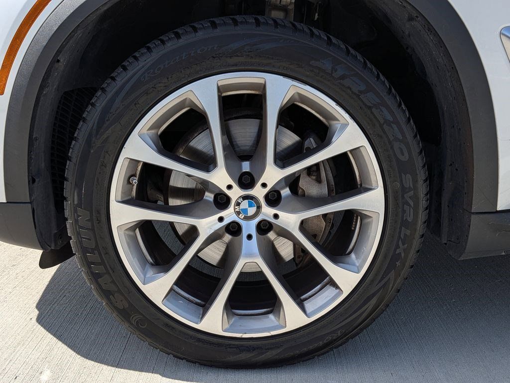 2024 BMW X5 sDrive40i White at Bayway Cadillac of The Woodlands