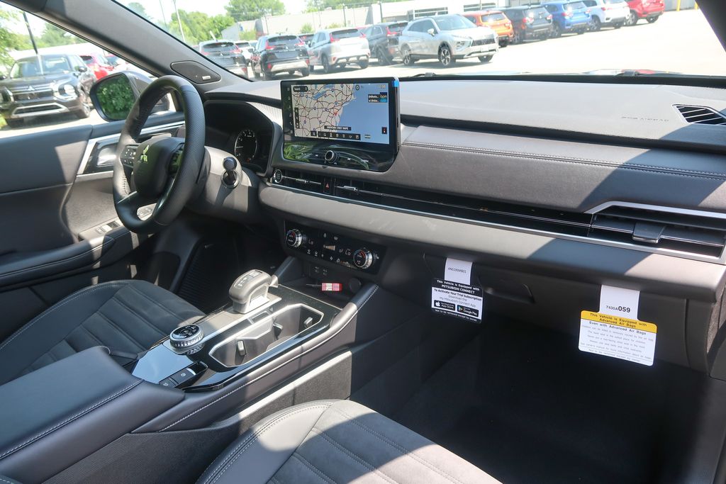 2026 Mitsubishi Outlander LE 2.5 S-AWC