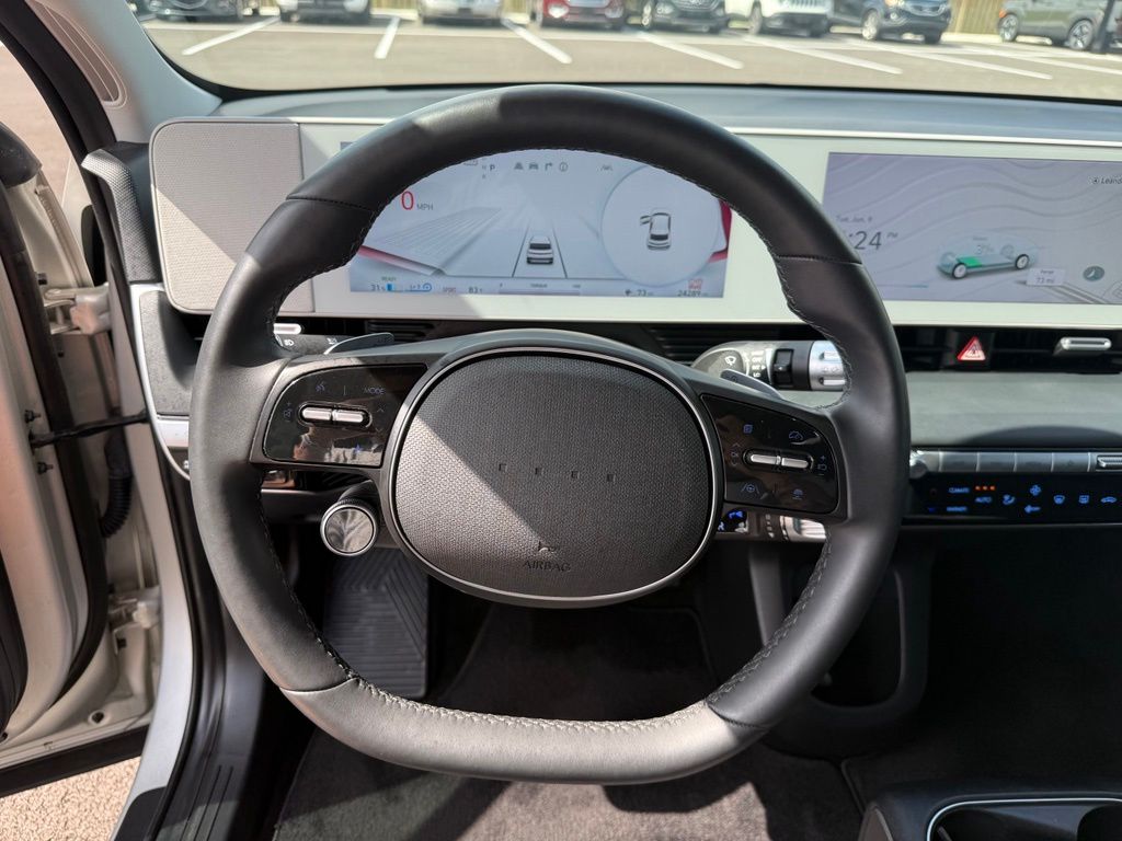 Thumbnail: 2024 Hyundai Ioniq 5 - 16