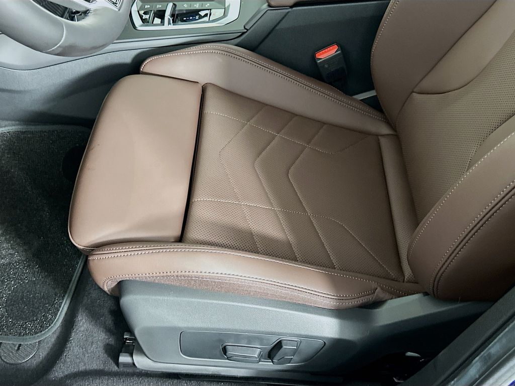 Thumbnail: 2026 BMW 2 Series - 21