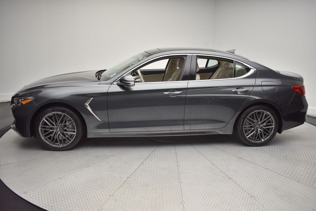 2019 Genesis G70 Design 8