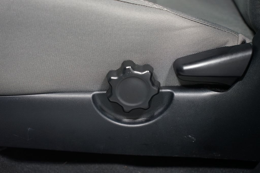 Thumbnail: 2023 Toyota Tacoma - 30