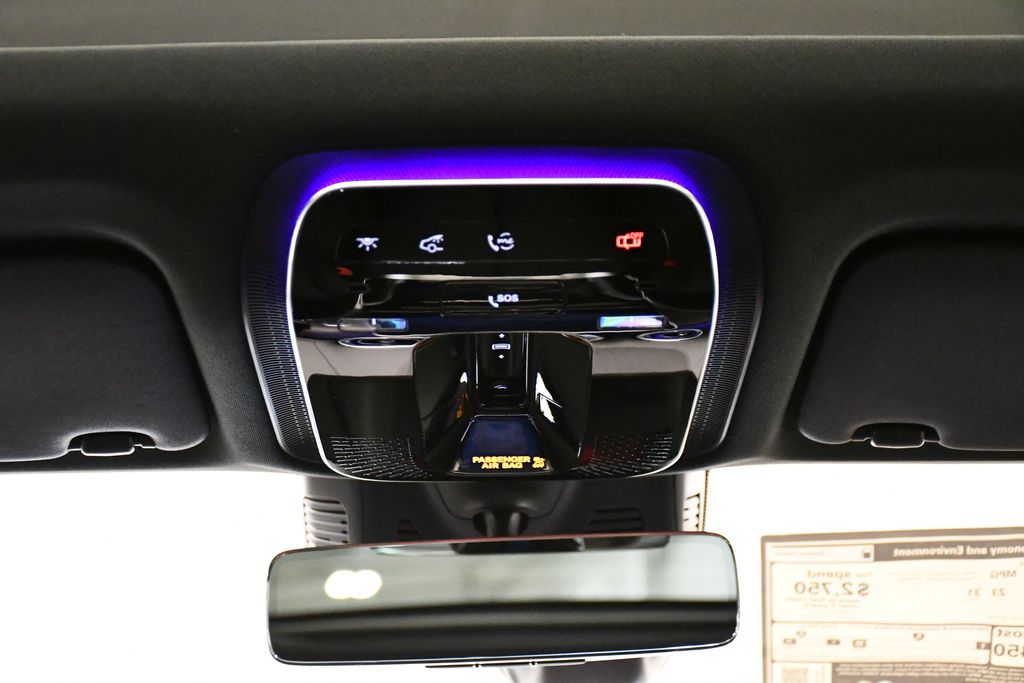 2025 Mercedes-Benz GLC 300 18