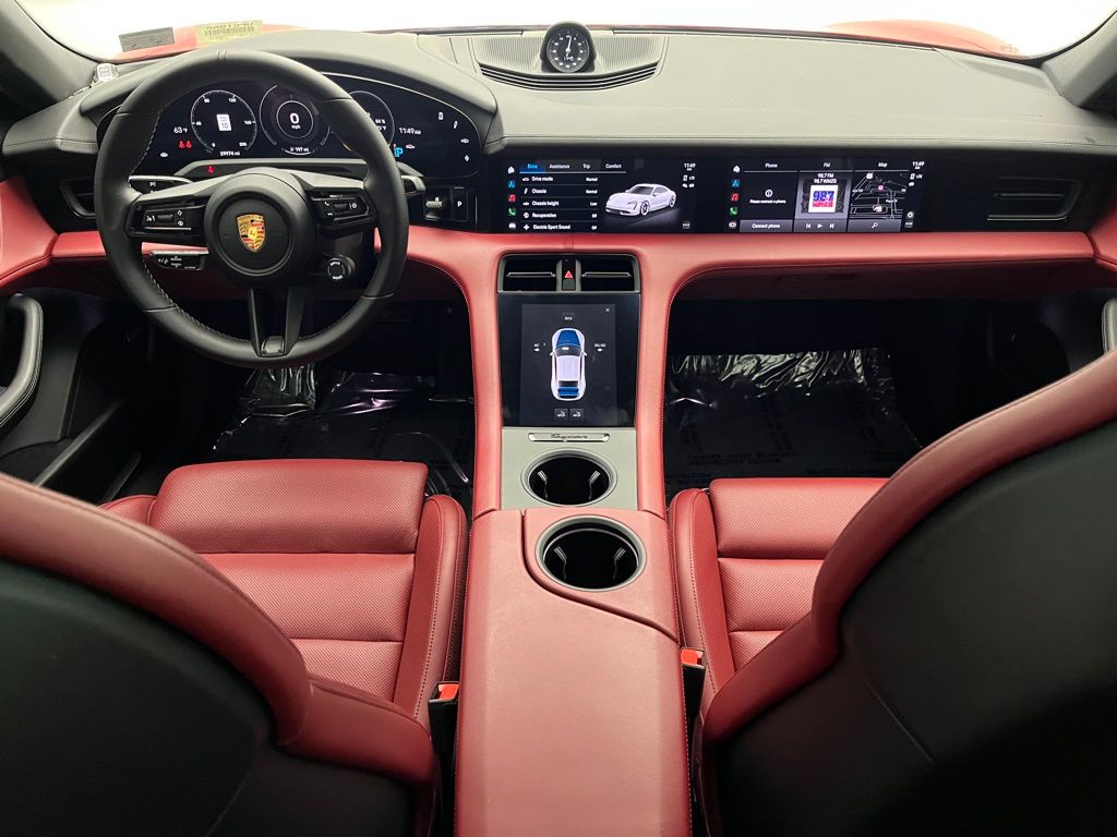 Thumbnail: 2021 Porsche Taycan - 31