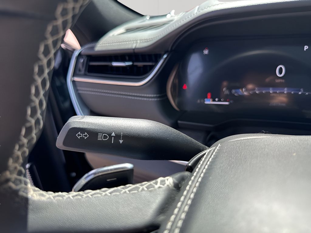 Used 2023 Black Jeep Overland image 32