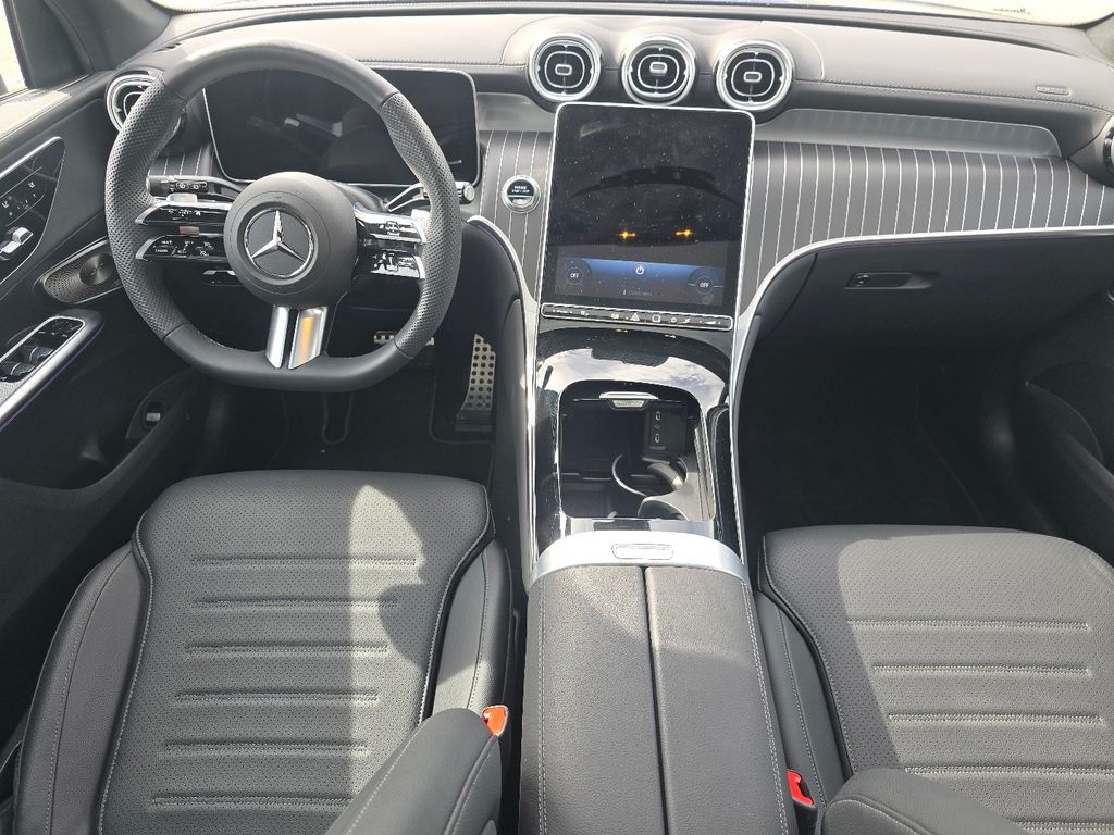 Certified Used 2026 Blue Mercedes-Benz GLC 300 image 24