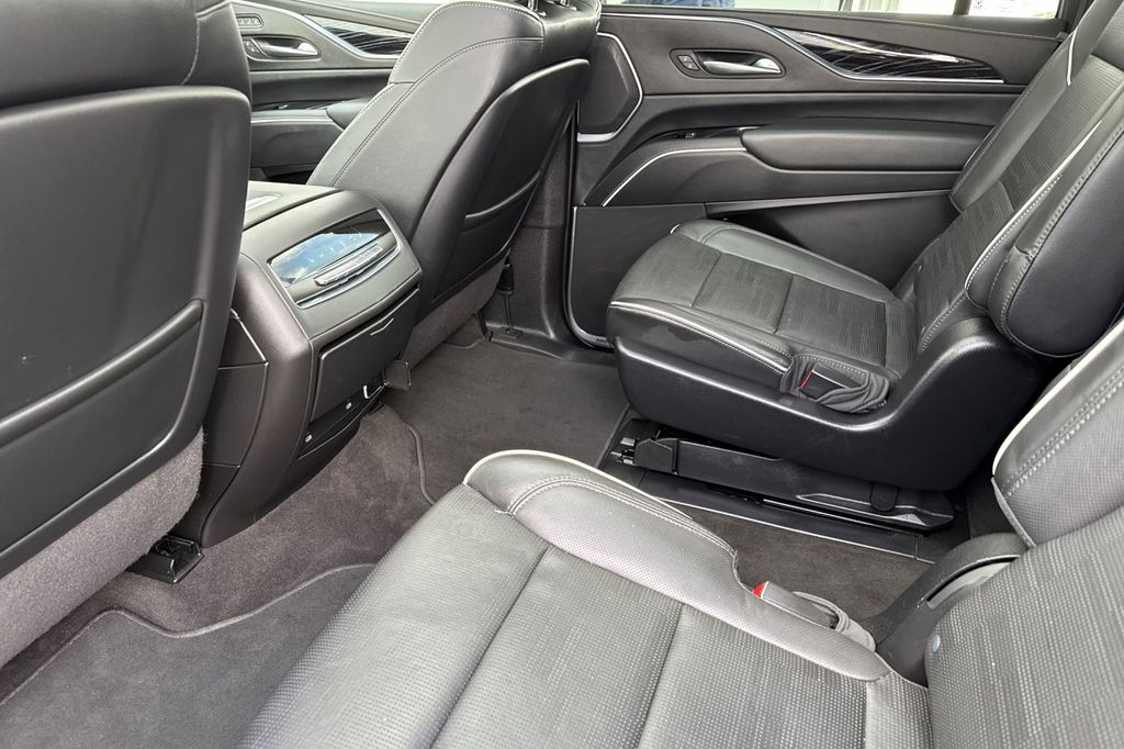 used 2023 Cadillac Escalade ESV car, priced at $74,962