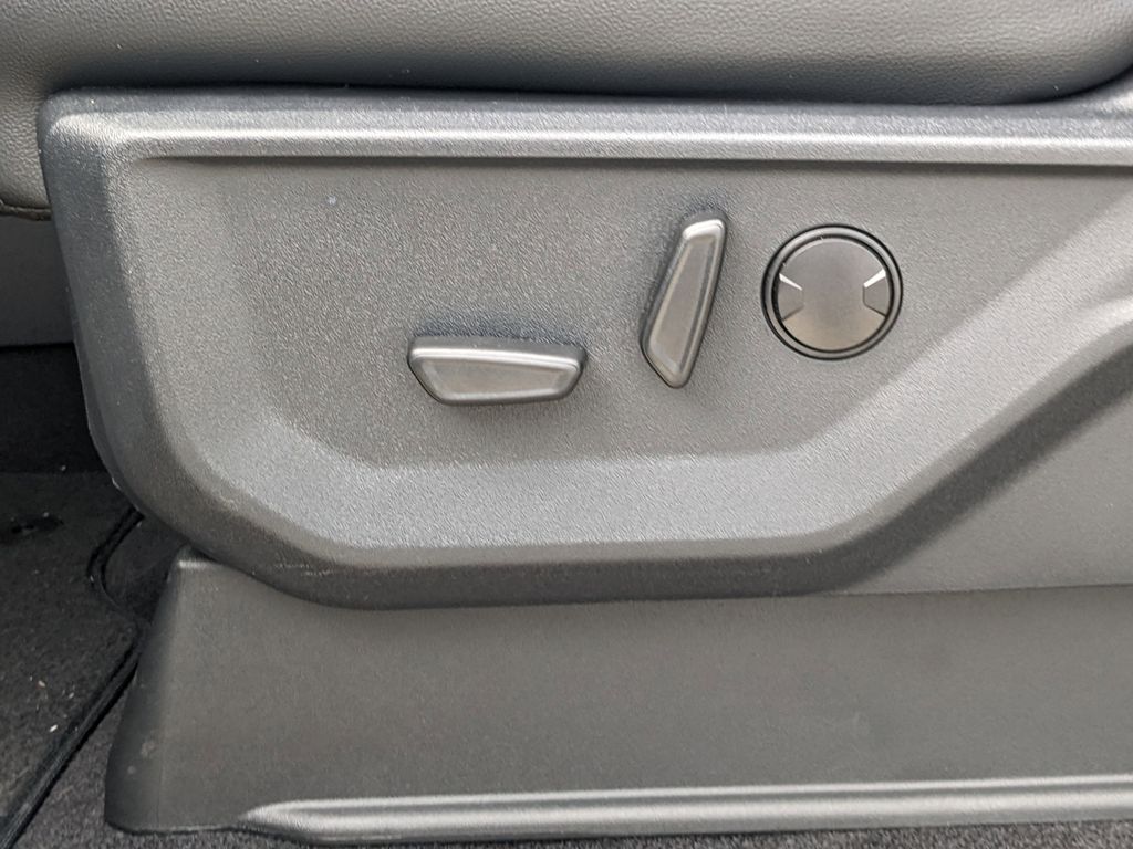 2024 Ford F-150 Black Widow