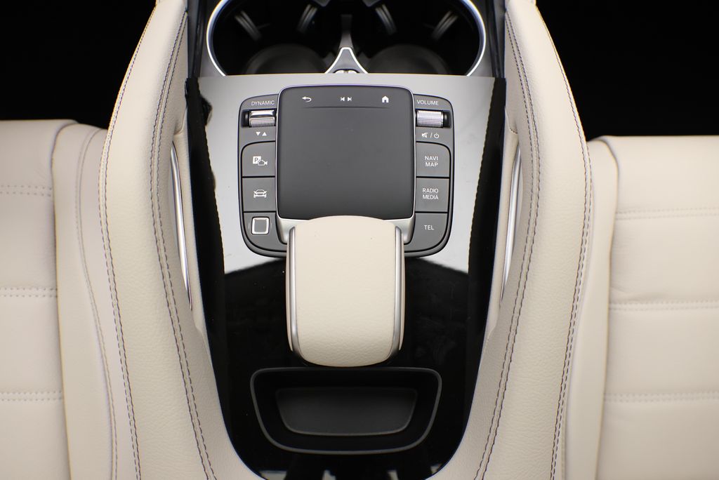 Thumbnail: 2026 Mercedes-Benz GLE - 29