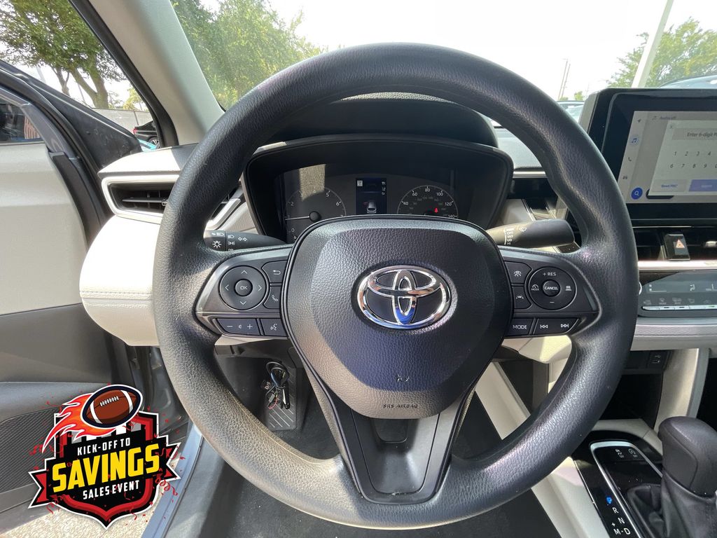 Used 2025 Toyota Corolla Cross SUV