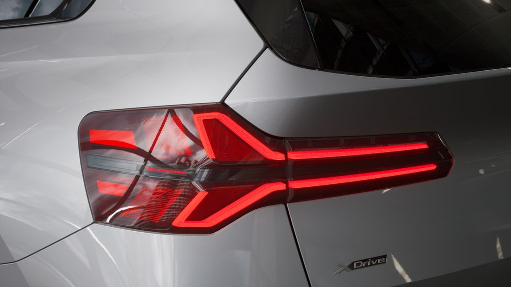 2025 BMW X3 3.0i 8