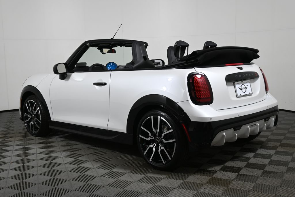 Thumbnail: 2026 MINI Cooper - 12