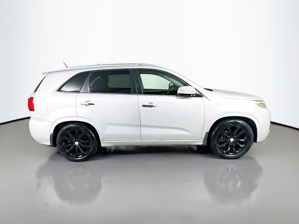 Used 2014 Silver Kia SX image 8