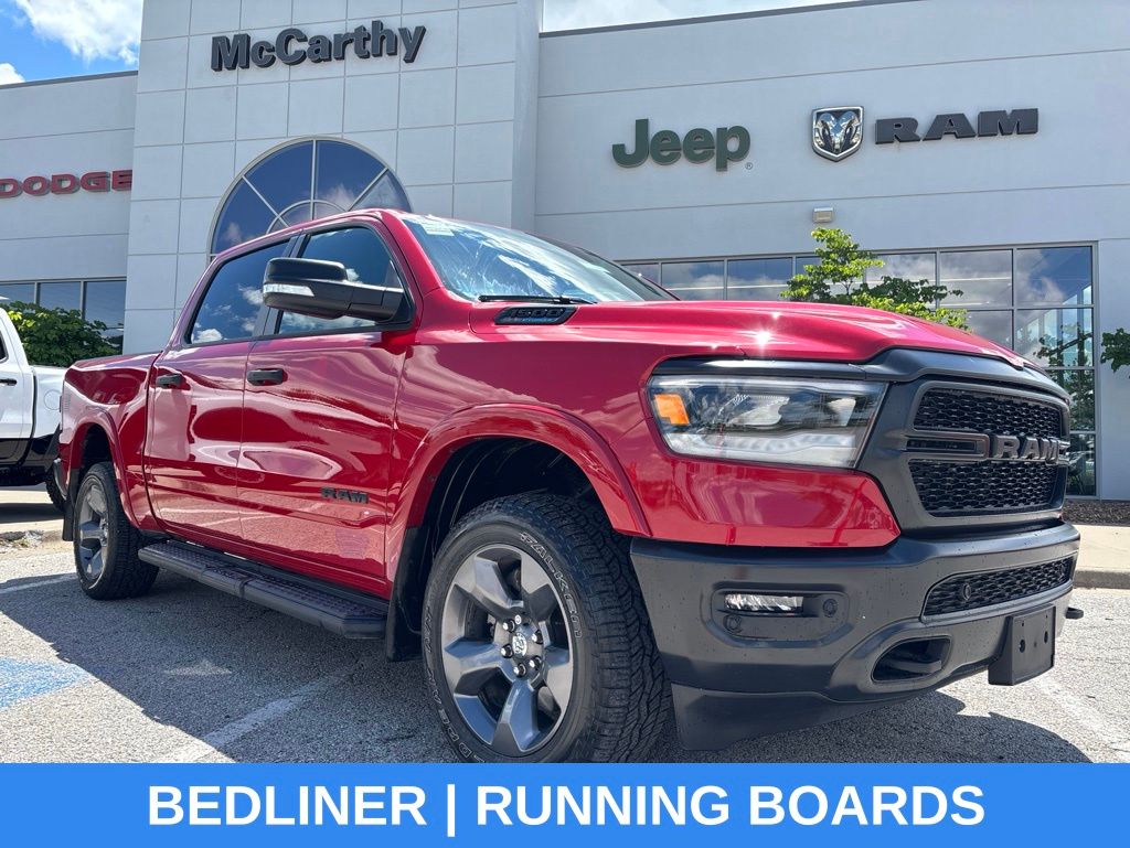 2022 RAM 1500 Big Horn/Lone Star 4x4 Crew Cab 5'7's photo