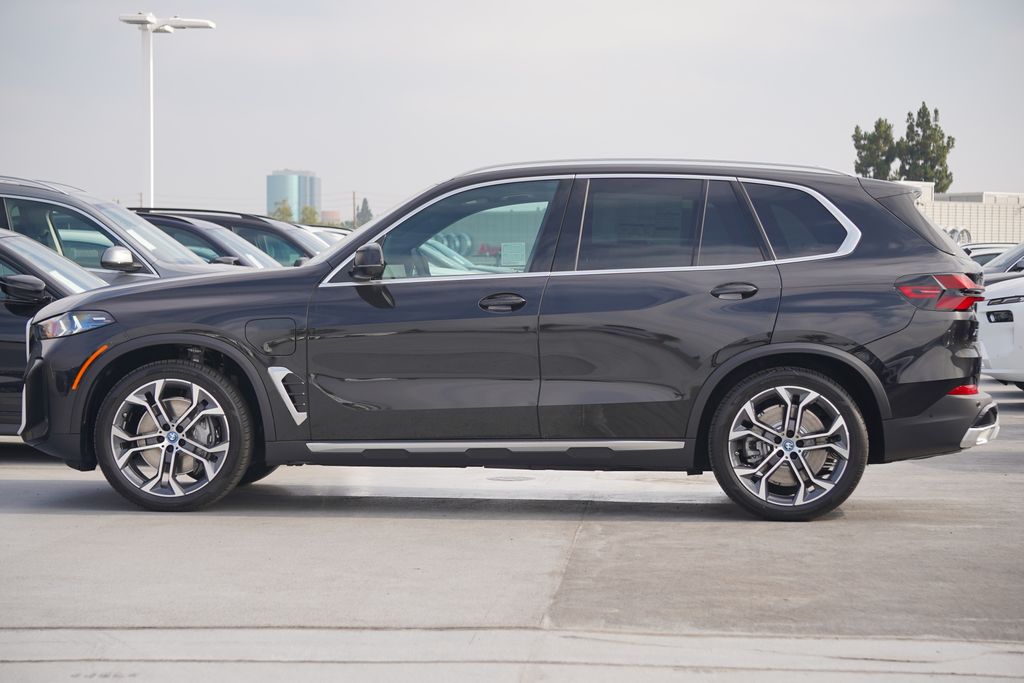 2025 BMW X5 xDrive50e 4