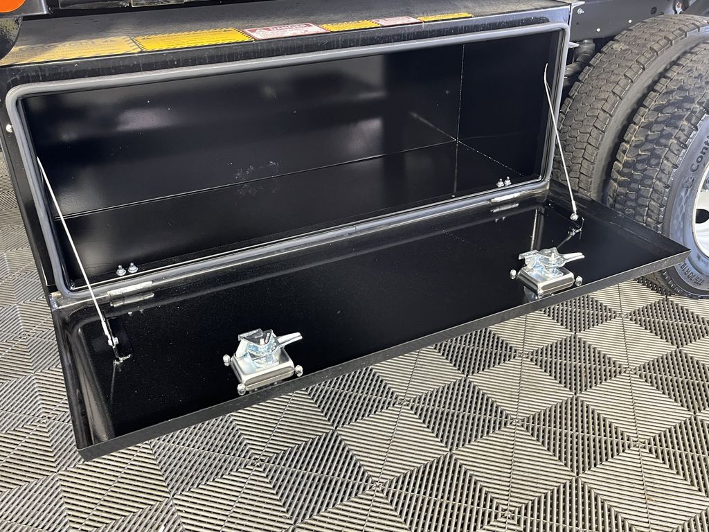 2025 Ford F-550 Super Cab DRW 4WD Crysteel Dump Truck for sale #9F0357 - photo 25