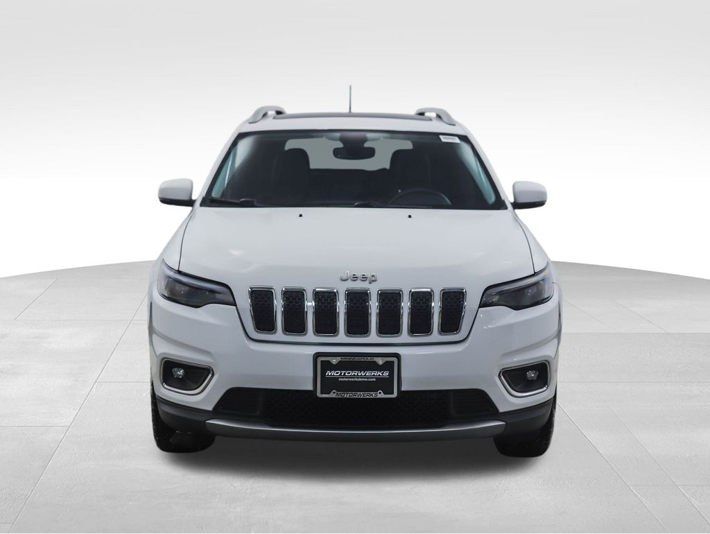 Thumbnail: 2019 Jeep Cherokee - 8