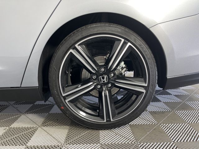 Thumbnail: 2025 Honda Accord - 10