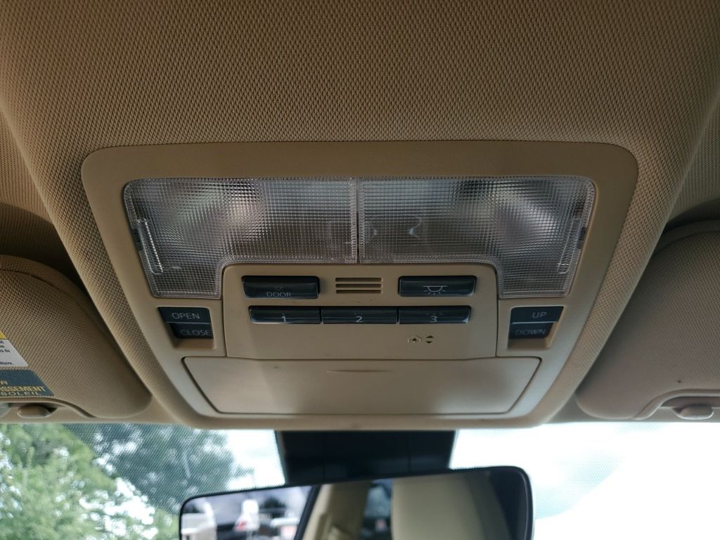 Used Car 2017 Toyota Highlander  Limited For Sale Under $25,000 In Austin, Texas