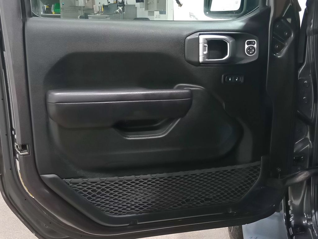 2020 Jeep Wrangler Sport S 4x4
