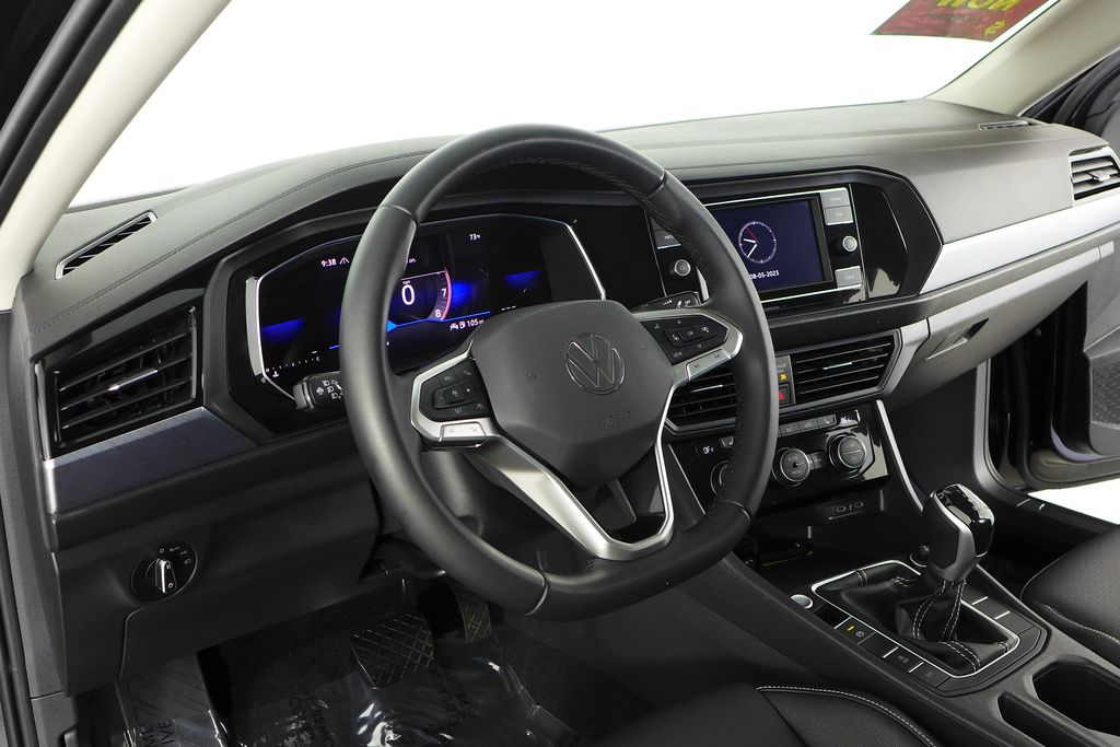 Thumbnail: 2023 Volkswagen Jetta - 28