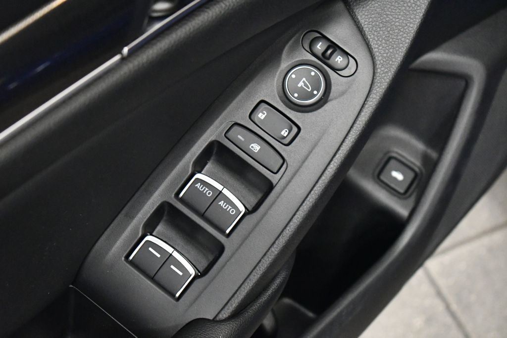 Thumbnail: 2021 Honda Accord - 16