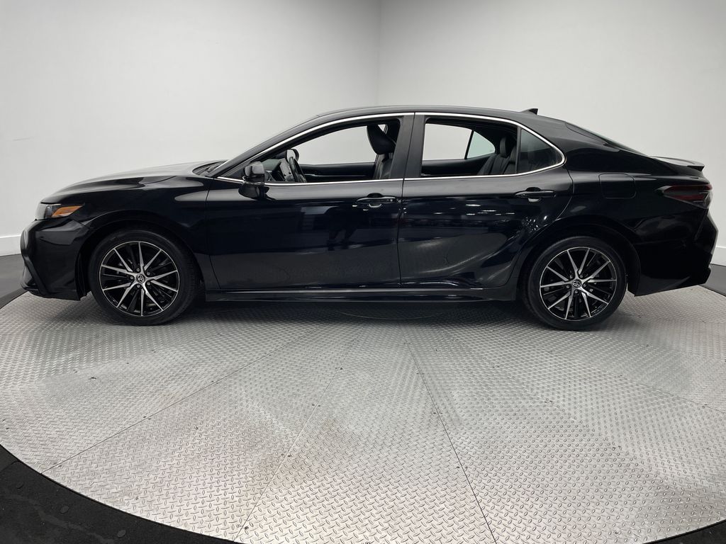 Thumbnail: 2024 Toyota Camry - 8