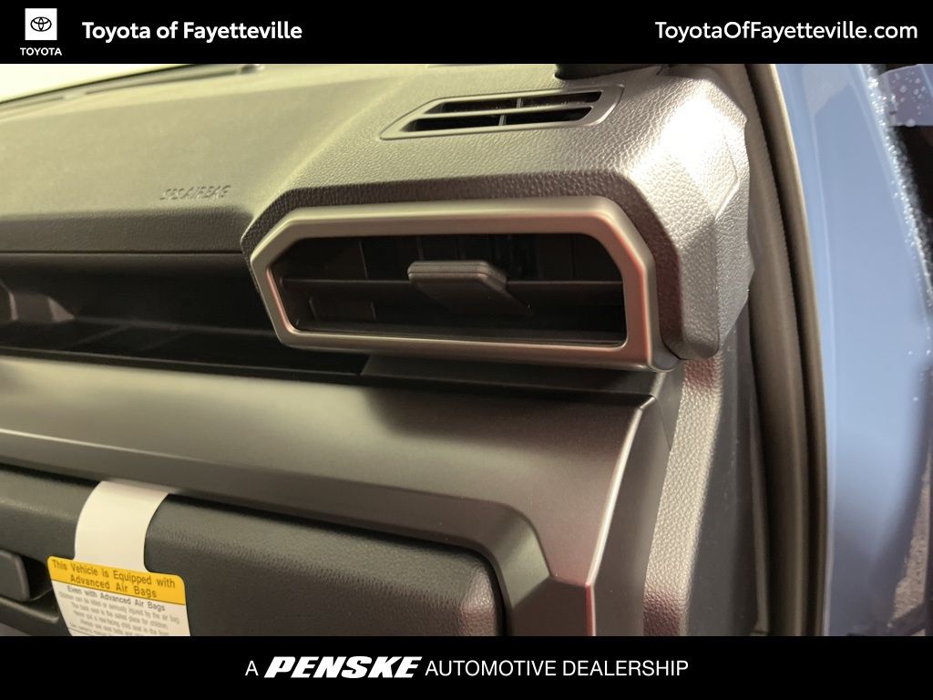 Thumbnail: 2025 Toyota 4Runner - 11